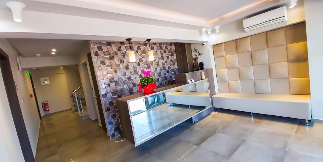 Riviera Olympus Gods Hotel Paralia Katerinis Exterior photo
